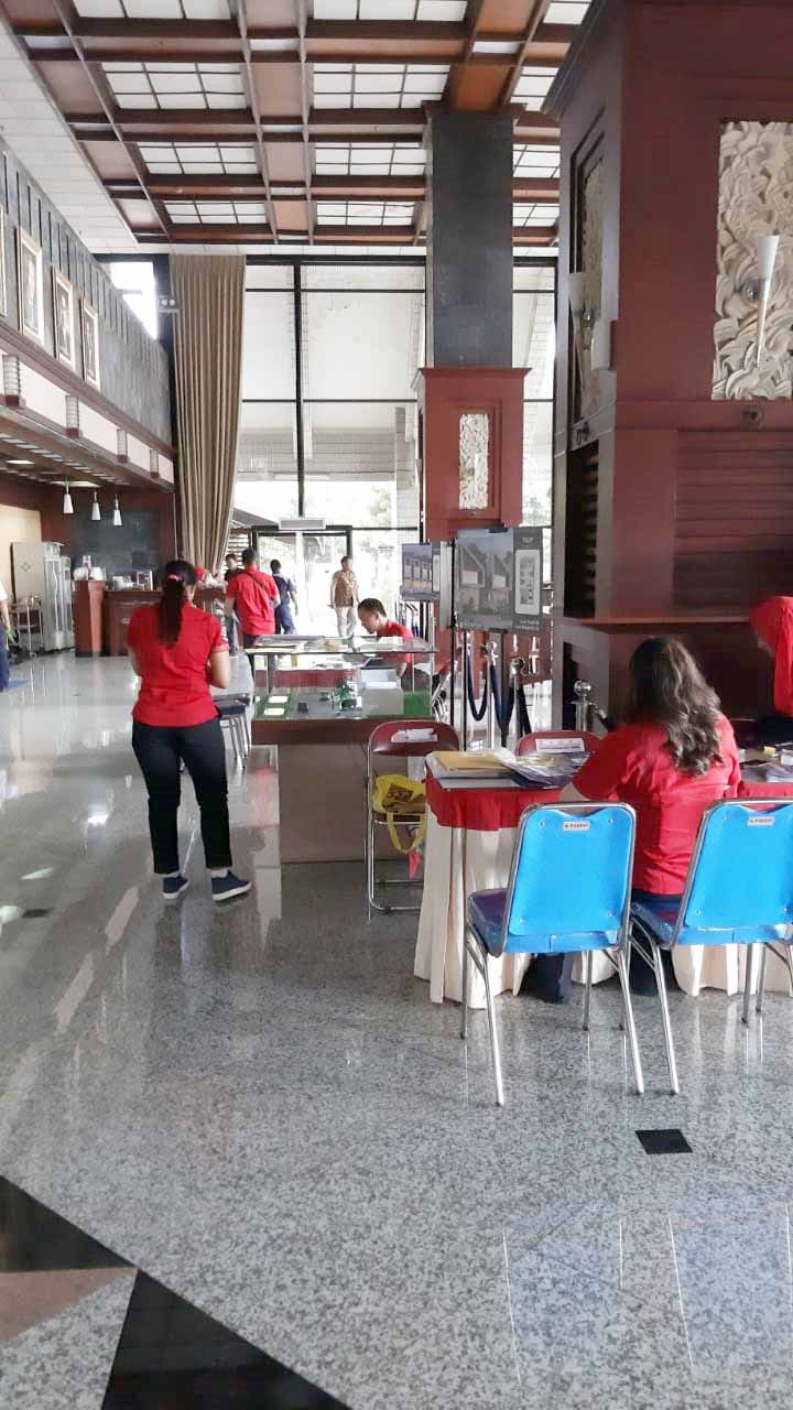 www.grandcermeregency.co.id